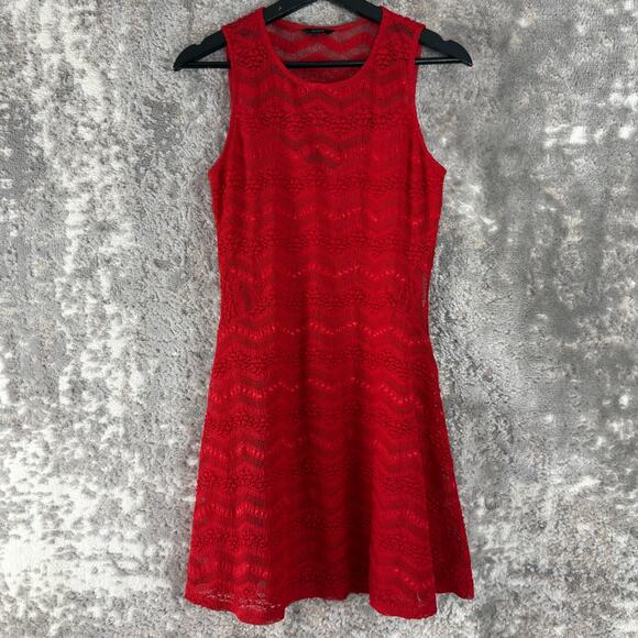 Guess Size S Zigzag Lace Floral Party Wear Mini Dress Red Sleeveless Lined - Picture 1 of 10